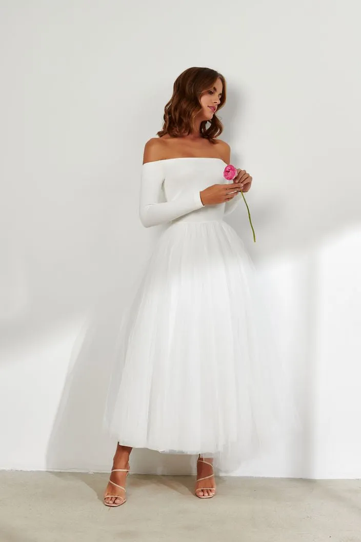 Flamboyant White Wedding Dress