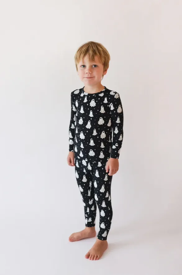 Ghostly Long Sleeve Pajamas